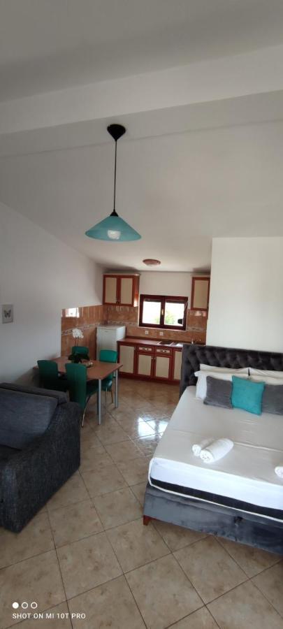 Apartments Tara 울친 외부 사진