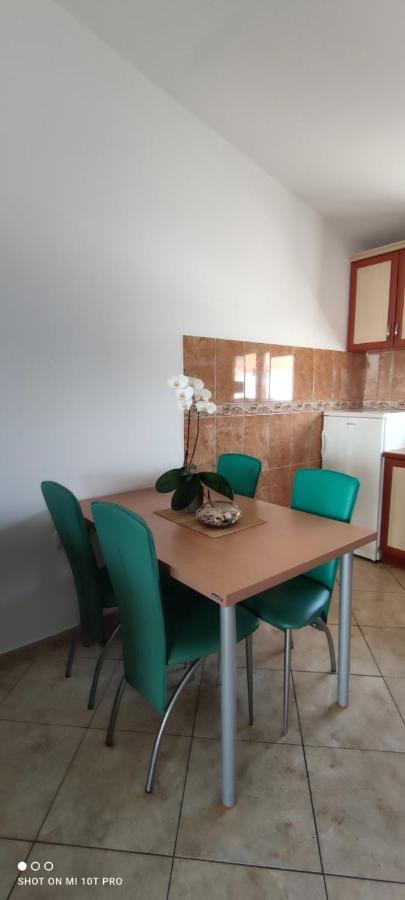Apartments Tara 울친 외부 사진