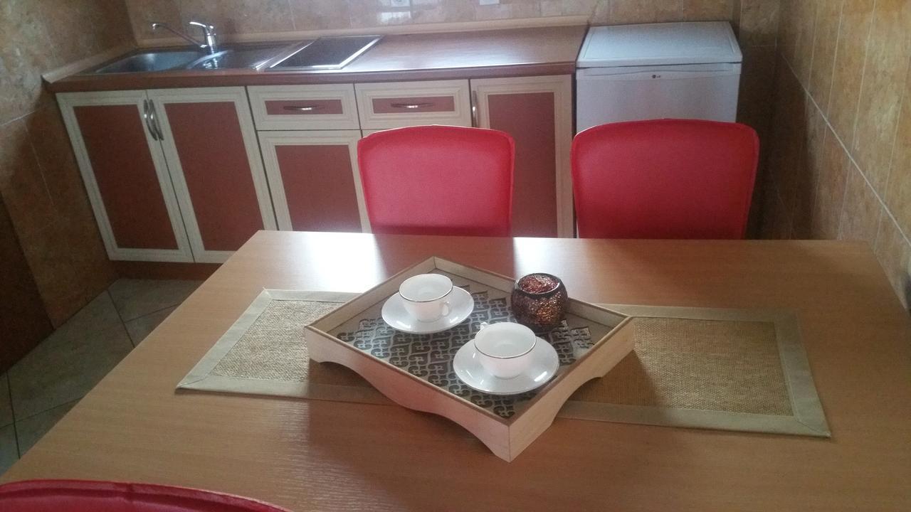 Apartments Tara 울친 외부 사진